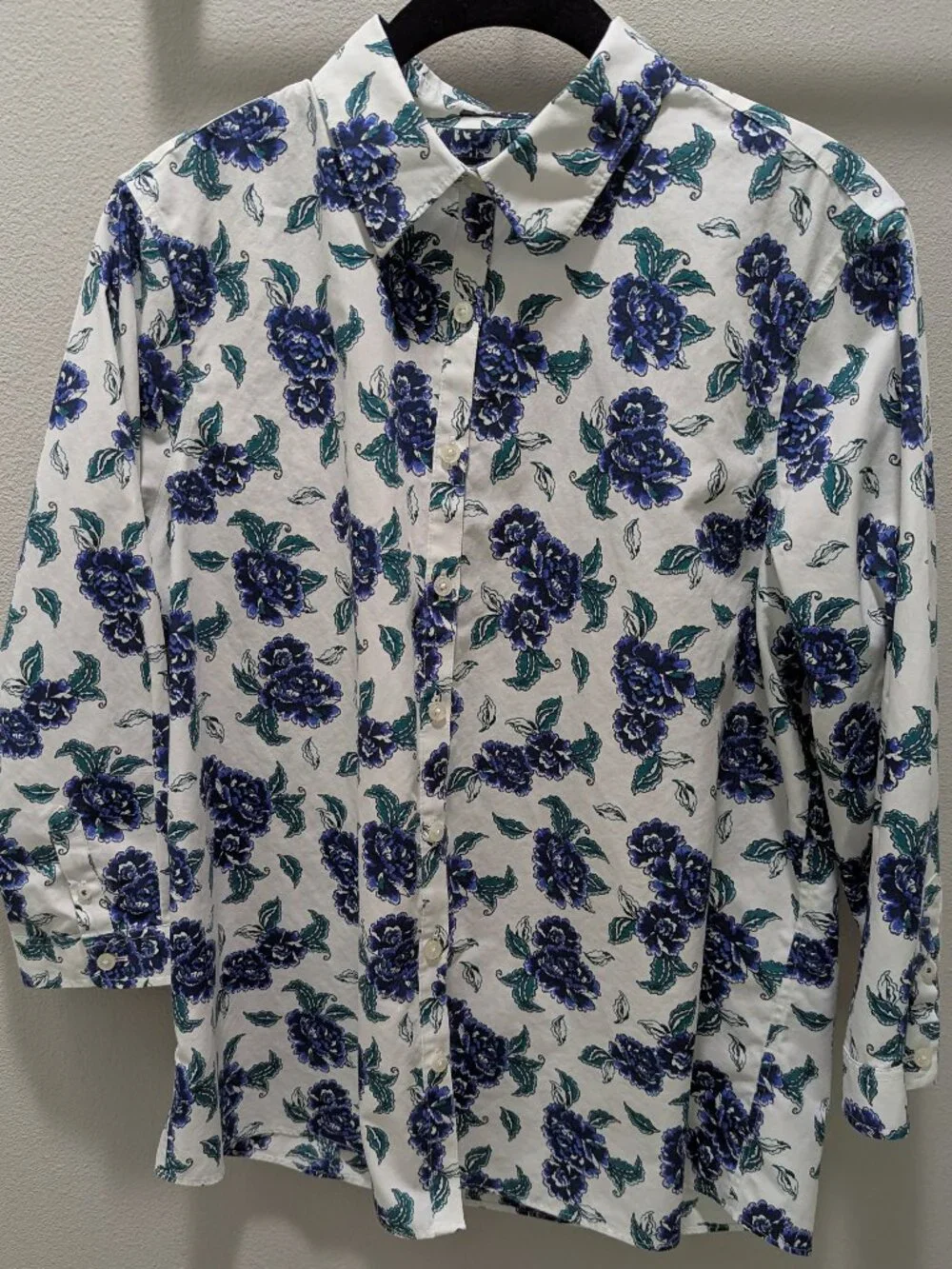 Lands' End Women's 3/4 Sleeve Blue/White Floral Blouse NO IRON Supima Size 12